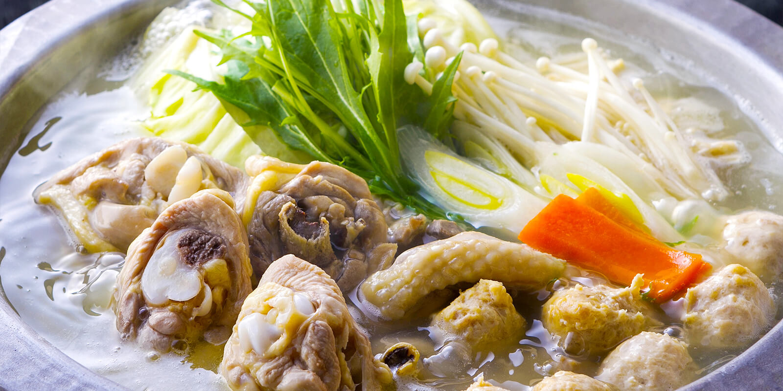 標準的なWebサイトに必要な基本機能を全て装備